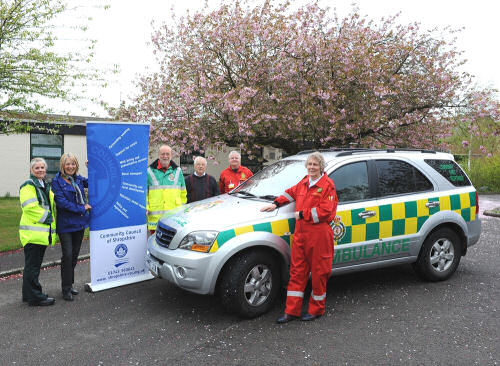 Dawn Bush (CFR Trainer with West Midlands Ambulance Service), Jan Dodd (Shropshire Grassroots), James Sparkes (CFR), Roger Morris (buddy driver for Mary Pullen), Eddie Jones (CFR), Mary Pullen (CFR co-ordinator). Photo: West Midlands Ambulance Service.