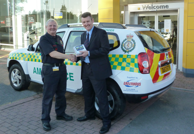 Edmund Jones and Ian Parkes sales manager at Greenhous Dacia.