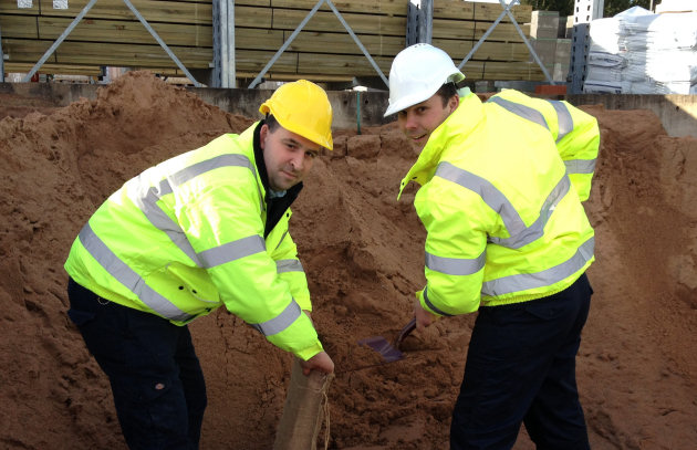 Branch Manager,Jon Griffiths (right) and Assistant Manager,John Wickwar, from TG Builders Merchants.