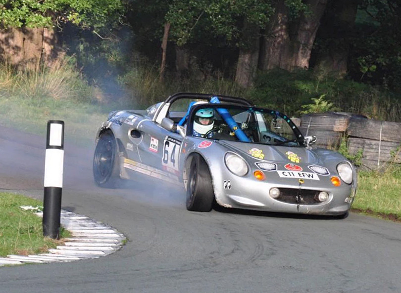Record breaker Sarah Bosworth in action at Loton Park