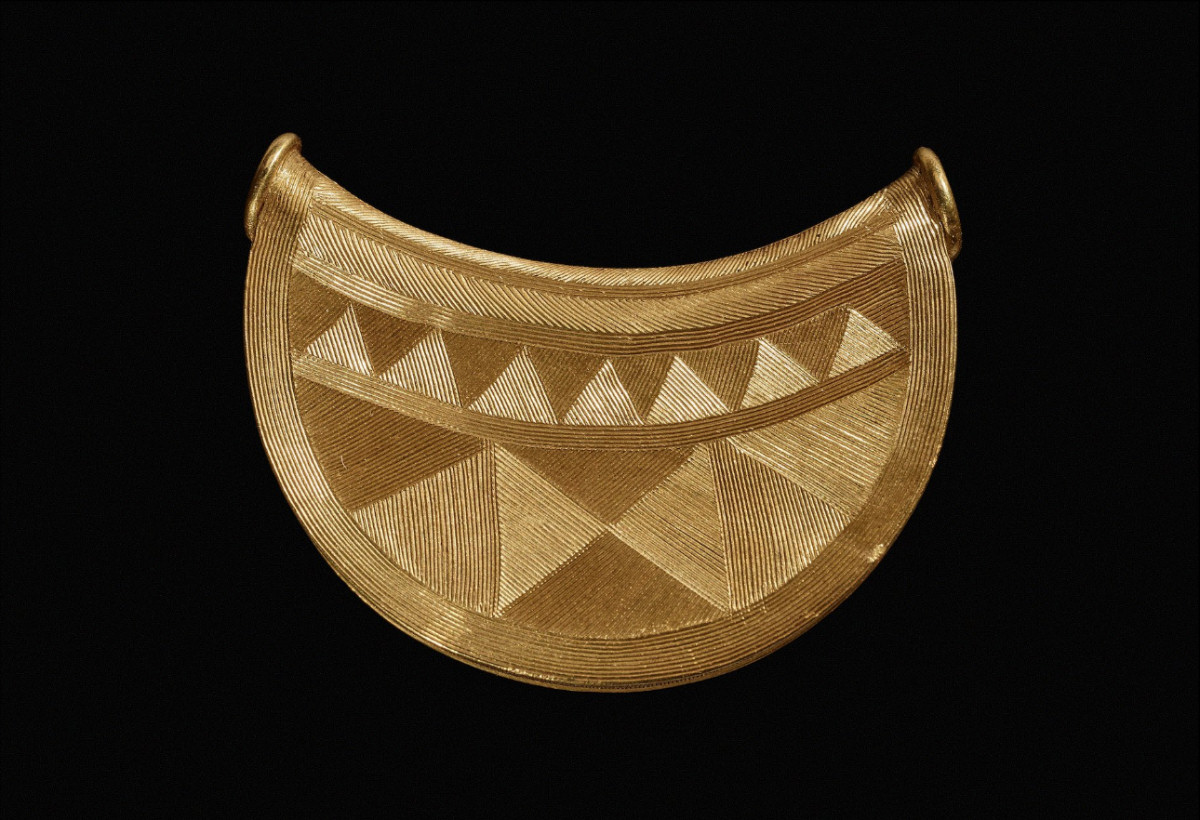 The Bronze Age gold bulla discovered in Shropshire. Photo: British Museum's Portable Antiquities Scheme