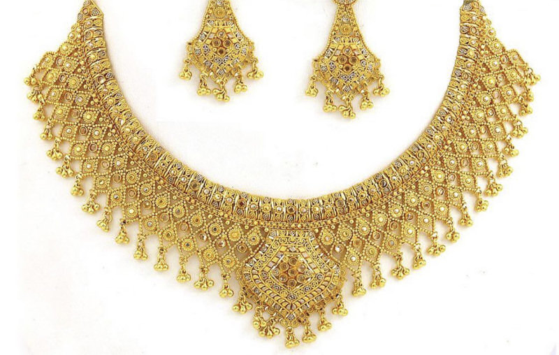 Anyone who may have seen these items of jewellery or has perhaps been offered them for sale is asked to contact police