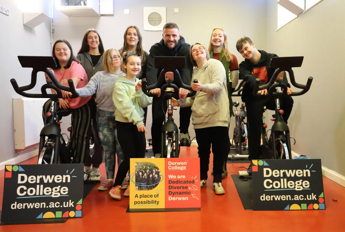 Performing Arts students with Opal, Sian, Steve and Megan