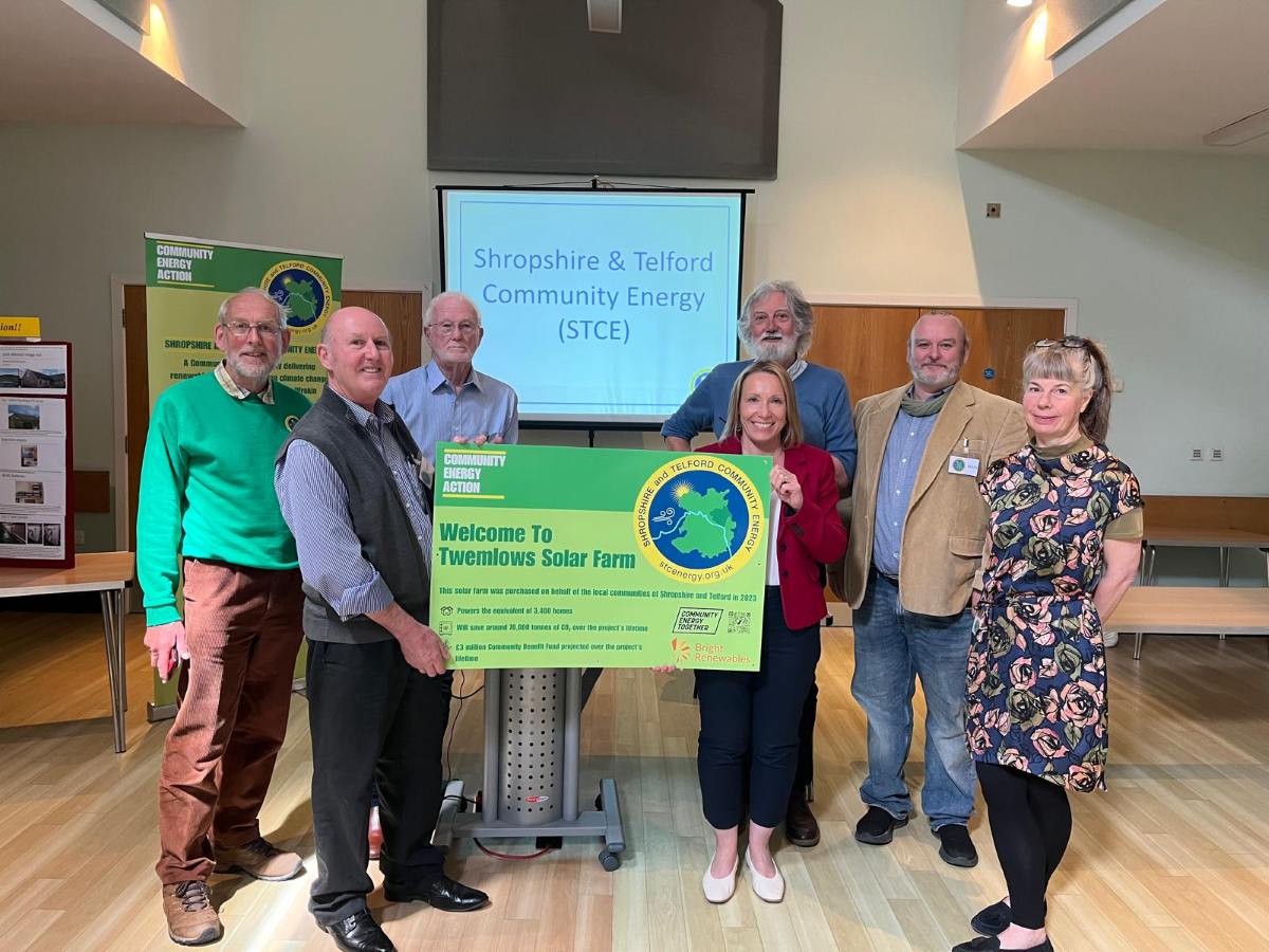 Howard Betts, Dr; Robert Saunders, Chair; Neil Pulker, Dr; Helen Morgan, MP; Dave Green, Dr; Mark Latham, Dr; and Fran Hunt, also Director of STCE