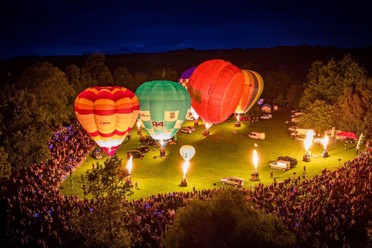 Oswestry Balloon Carnival's Night Glow